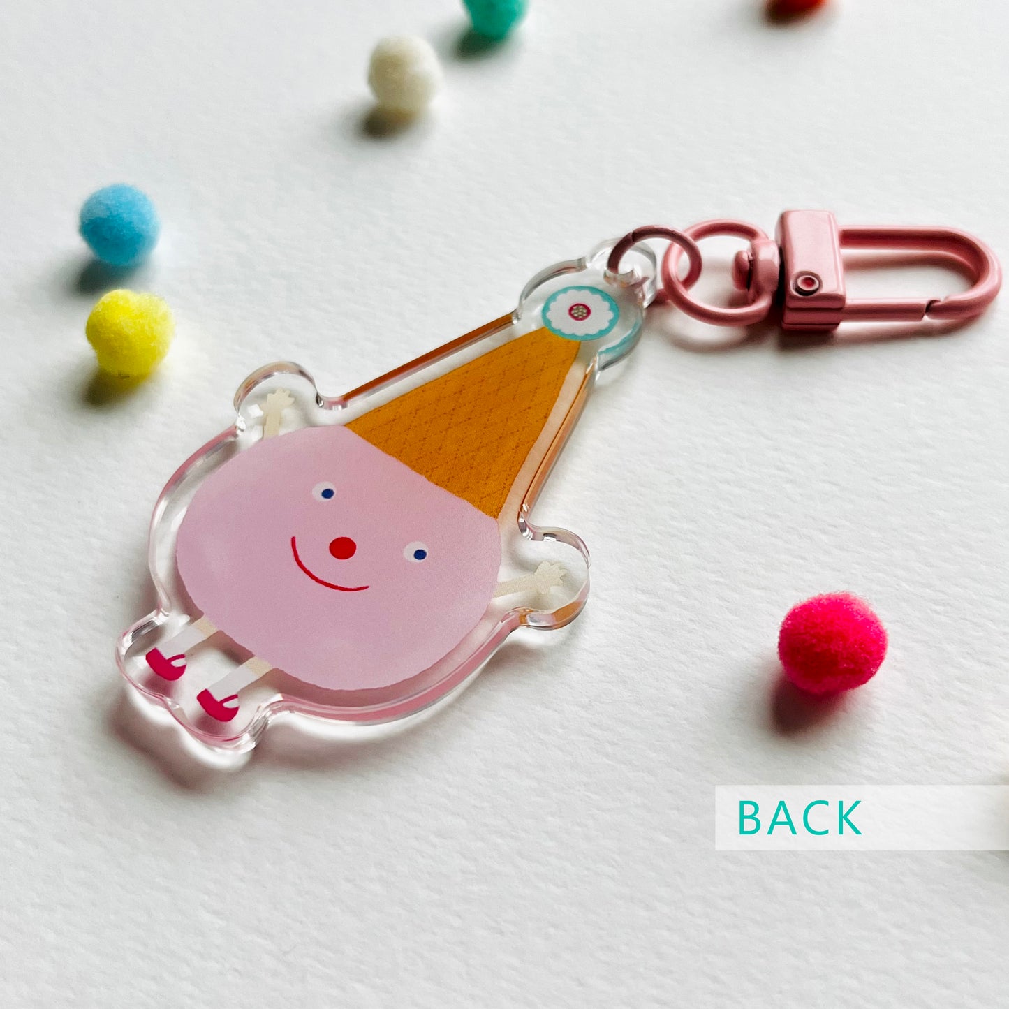 Rosy Scoop – haPPy scOOp Keychain